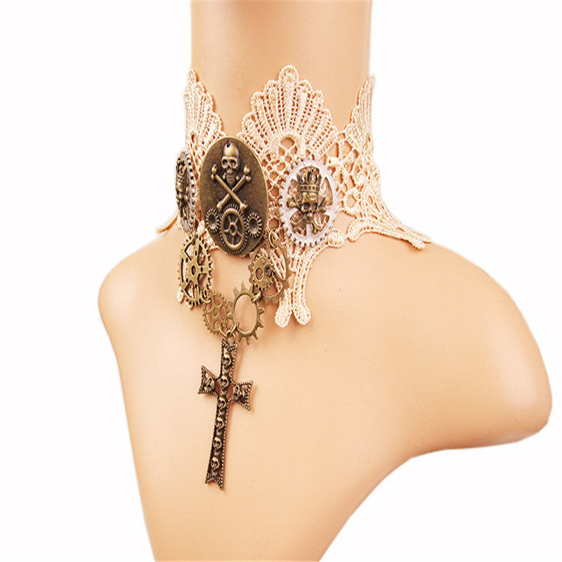 Steampunk Court Retro Gear Necklace for Halloween